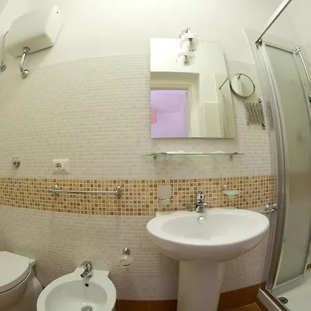 Frühstückspension Sunmoon 4*